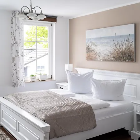 Meeresgold - Stilvolle Auszeit Nur 150 Meter Vom Binz