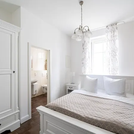 Meeresgold - Stilvolle Auszeit Nur 150 Meter Vom * Binz